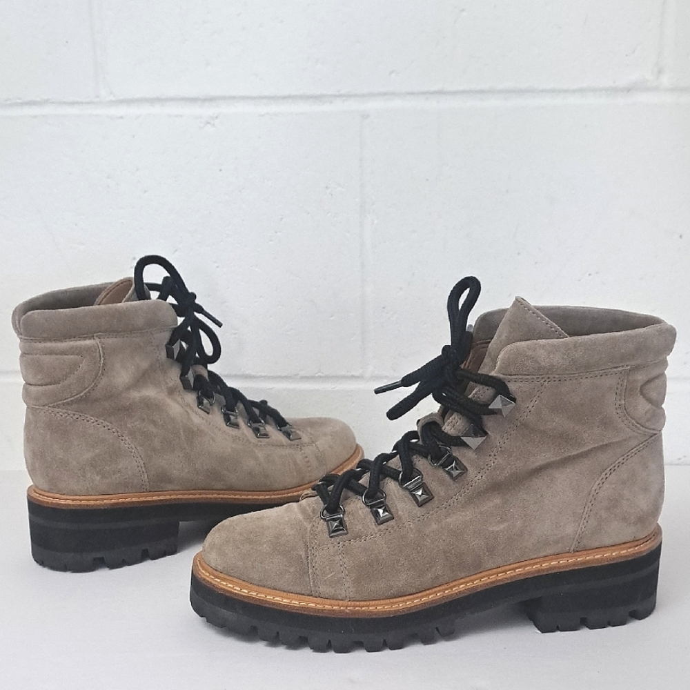 Marc Fisher LTD MLIssy Taupe Gray Suede Lace-Up Hiker Boots Sz7